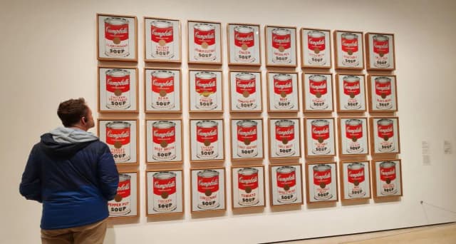 Andy Warhol puszka: Jak dzieło zupy Campbell zmieniło sztukę? Andy Warhol puszka: Jak dzieło zupy Campbell zmieniło sztukę?